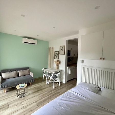 Superbe Studio Avec Terrasse Proximite Plage Сен-Мандріє-сюр-Мер Екстер'єр фото